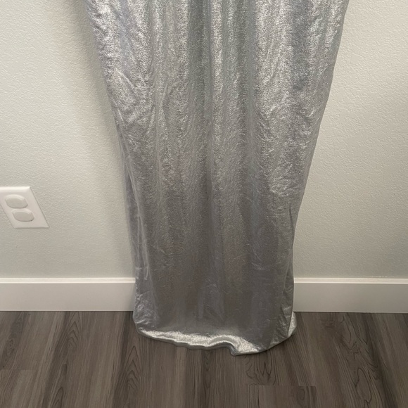 NWT Halston Heritage Strapless Metallic Silver Formal Ball Gown Dress Size 8 - Picture 7 of 15